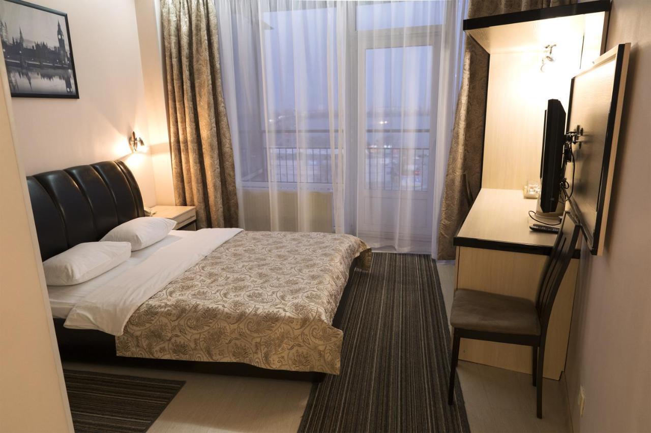 Staybridge Mini-Hotel In Most City Panoramic River View Dnipro Eksteriør billede