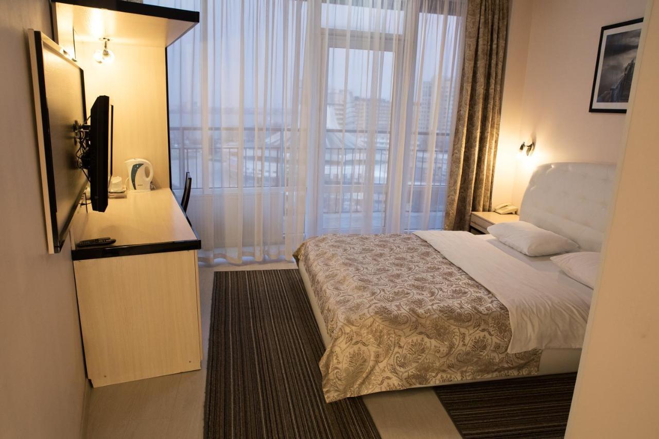 Staybridge Mini-Hotel In Most City Panoramic River View Dnipro Eksteriør billede