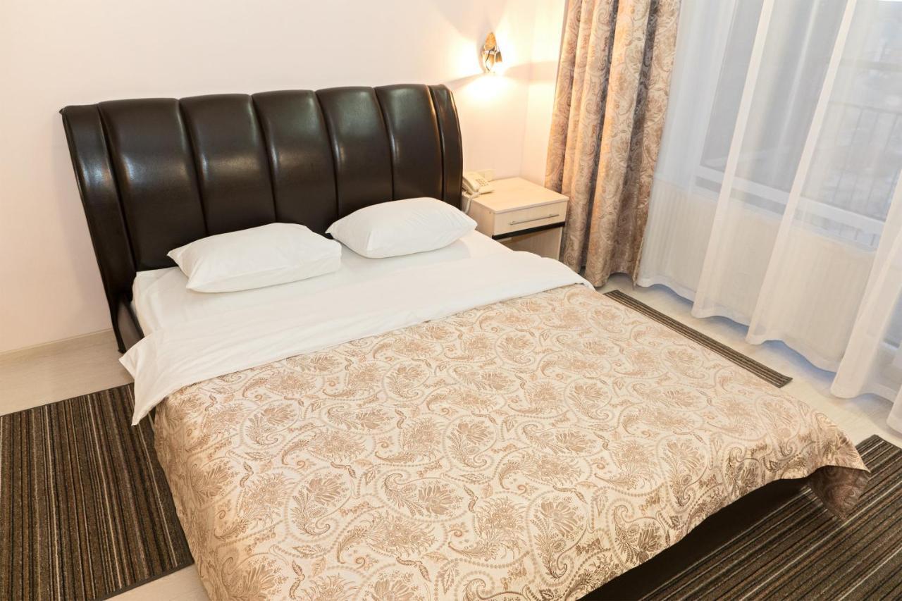 Staybridge Mini-Hotel In Most City Panoramic River View Dnipro Eksteriør billede